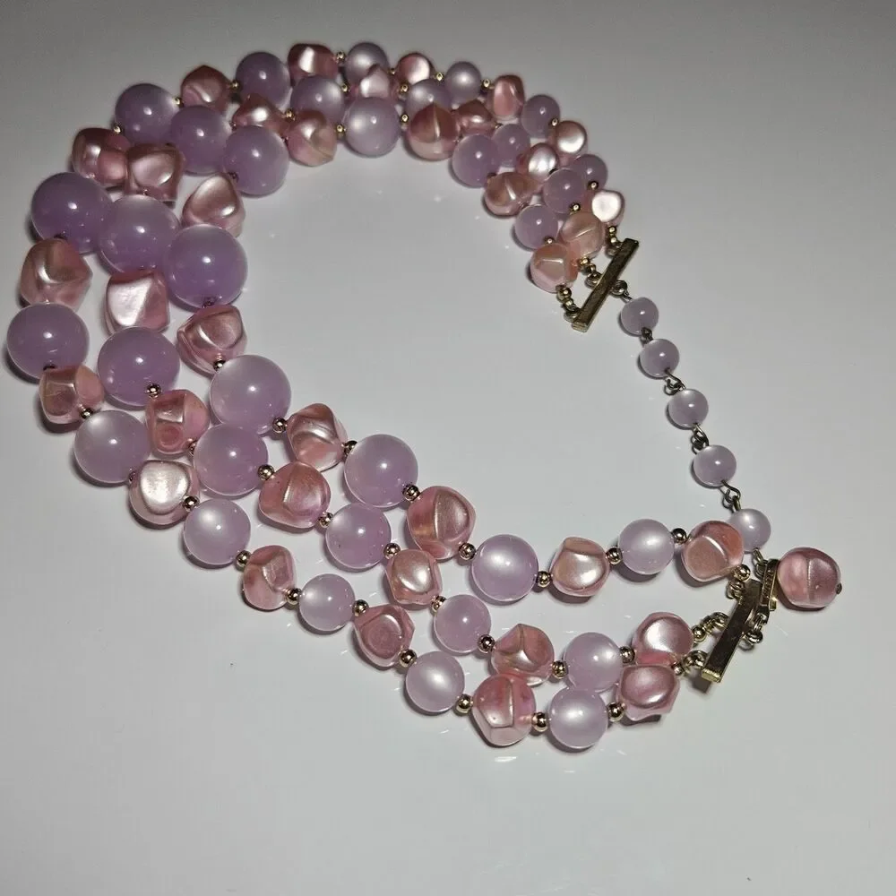 Coro Light Purple Pink Moonglow Lucite 3 Strand Beaded Necklace 16-19" - Picture 11 of 14